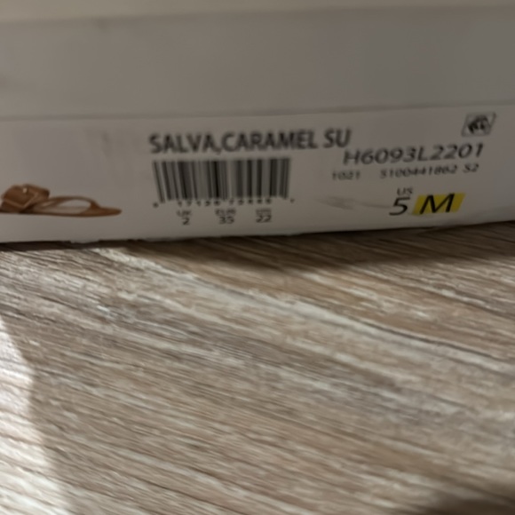 Veronica beard Salva caramel  cross sandals 5 - Picture 6 of 6